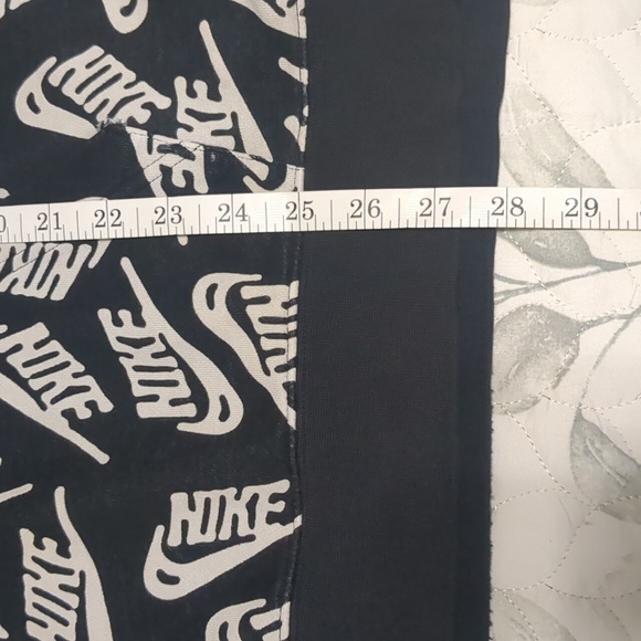 Hooded Nike Sweatshirt - Picture 12 of 12
